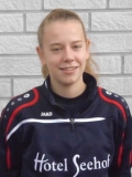 Giezenaar, Laura